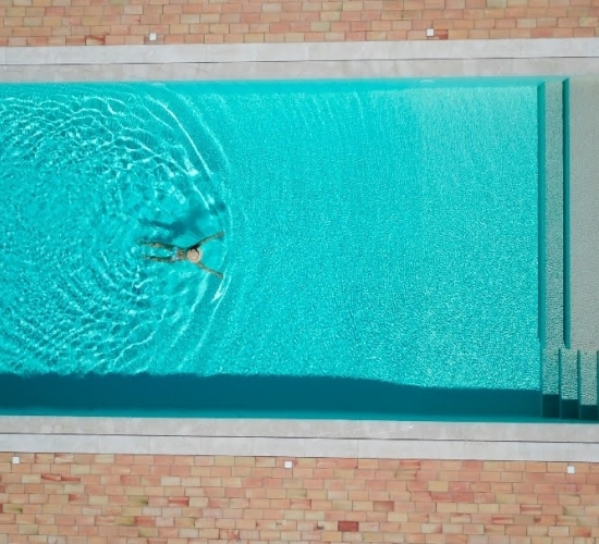 immagine 18 di Piscine a Sfioro